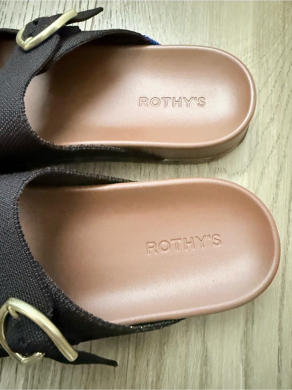 Rothy’s The Buckle Slide Double Black Strap Gold Tortoise Soles 9.5 - Picture 6 of 8